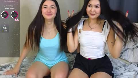 Lia and Gabby online show from 01.07.26