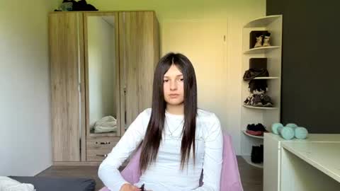 Mari online show from 06.18.26