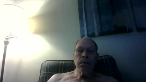 Snapshot of willnedoher chatting on 05.18.26 Willhedoher online show from 05.18.26