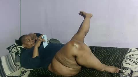 Snapshot of wilmaassylum chatting on 01.07.25 wilmaassylum online show from 01.07.25