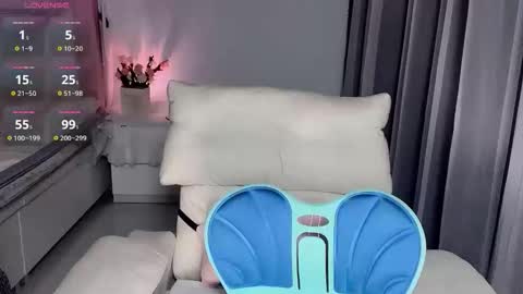 Snapshot of wink_weiwei chatting on 02.09.26 CN WEIWEI online show from 02.09.26