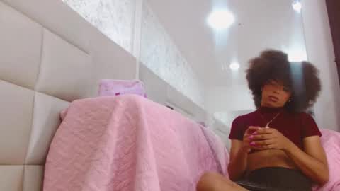 WinnyBarness online show from 11.23.25