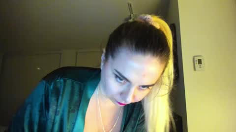 Winter Miracle online show from 01.06.25