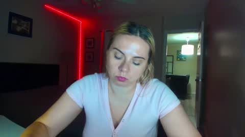 Winter Miracle online show from 09.30.25