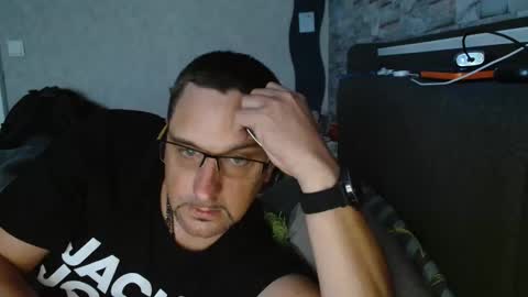 Snapshot of wirzwei8883 chatting on 09.14.25 Dirty online show from 09.14.25