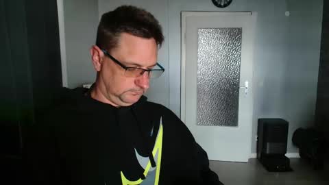 Snapshot of wirzwei8883 chatting on 04.16.26 Dirty online show from 04.16.26