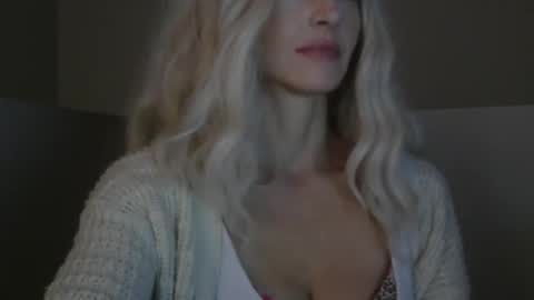 WishGoddes online show from 10.19.25