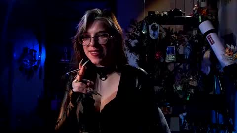 Snapshot of witch_fiona chatting on 03.04.25 Goddess of two strapons - Mr. long Don Mr. Pinky online show from 03.04.25