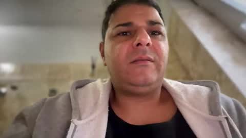 Witebull online show from 12.26.24