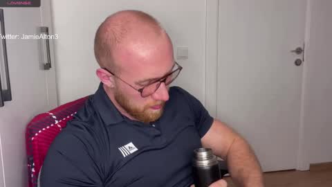 Wlademar online show from 02.25.25