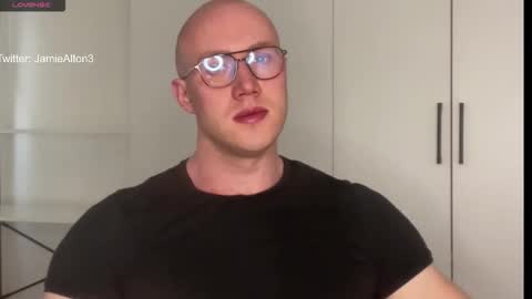 Wlademar online show from 02.05.26