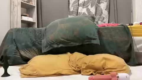 Snapshot of wolfdeep chatting on 01.21.25 Sweetdog online show from 01.21.25