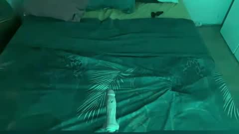 Snapshot of wolfdeep chatting on 09.16.25 Sweetdog online show from 09.16.25