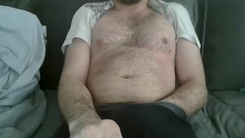 Snapshot of wolverine82c chatting on 02.12.25 wolverine82c online show from 02.12.25