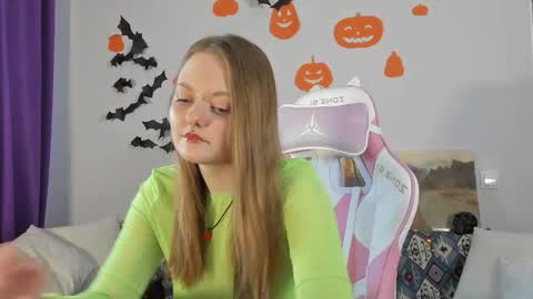 wonderconnie online show from 10.30.25