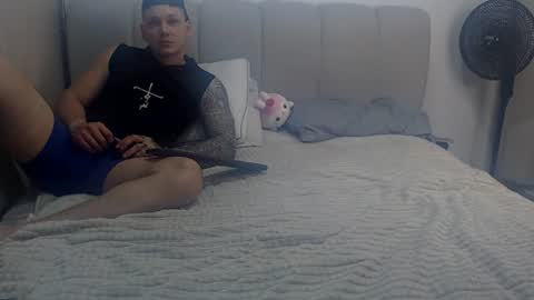 Sofia And Thomas online show from 06.12.26