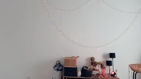 Stia online show from 04.19.26