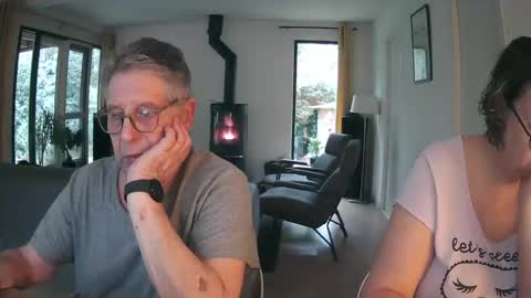 woodwurm and Snoeske online show from 02.26.25