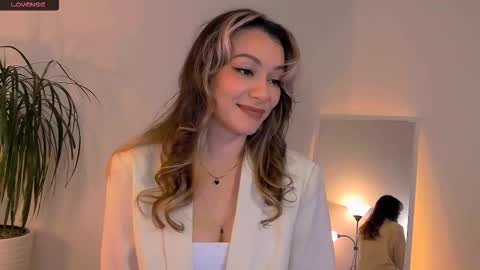 worldsbaby online show from 10.17.25