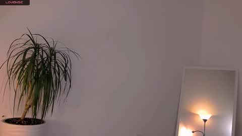 worldsbaby online show from 10.19.25