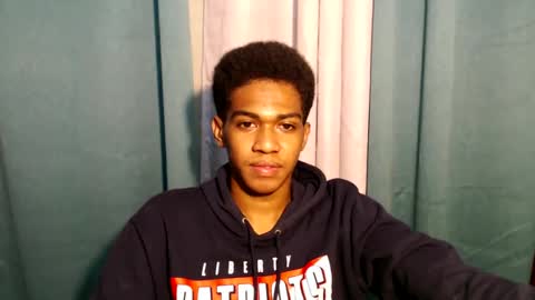 Snapshot of worshipmycockxxx chatting on 02.26.25 Josh This is my new account now online show from 02.26.25