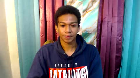 Snapshot of worshipmycockxxx chatting on 10.08.25 Josh This is my new account now online show from 10.08.25