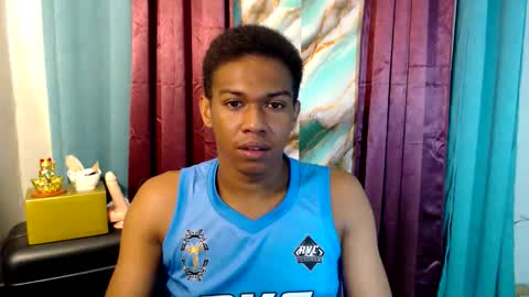 Snapshot of worshipmycockxxx chatting on 11.09.25 Josh This is my new account now online show from 11.09.25