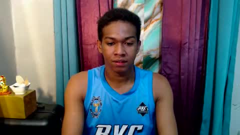 Snapshot of worshipmycockxxx chatting on 12.23.25 Josh This is my new account now online show from 12.23.25