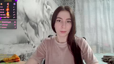 Anna  online show from 02.22.25