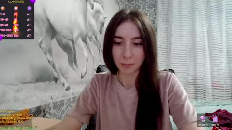 Anna  online show from 02.24.25