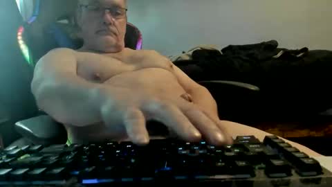 Snapshot of wowsers2022 chatting on 02.28.26 wowsers2022 online show from 02.28.26