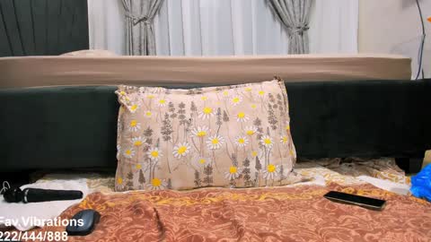 Snapshot of wowsquirt chatting on 01.24.25 online show from 01.24.25