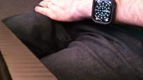 Snapshot of wrangleat0r chatting on 12.01.25 wrangleat0r online show from 12.01.25