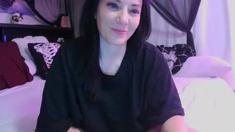 Crystal Lake online show from 04.14.26