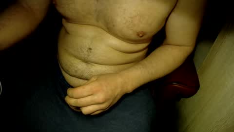 Snapshot of wrix chatting on 12.26.24 wrix online show from 12.26.24