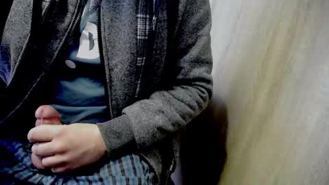 Snapshot of wrix chatting on 02.14.25 wrix online show from 02.14.25