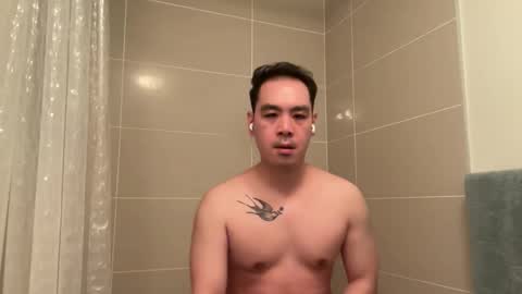 Snapshot of wrongadonger chatting on 02.06.26 Ricky online show from 02.06.26