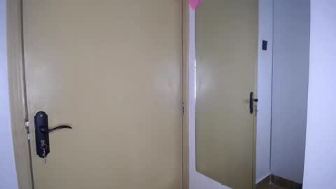 Snapshot of wtfbarbz chatting on 11.10.25 Barbie online show from 11.10.25