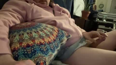 wucious online show from 12.19.25