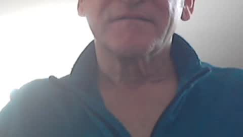 Snapshot of wuki123 chatting on 01.20.25 Wuki online show from 01.20.25