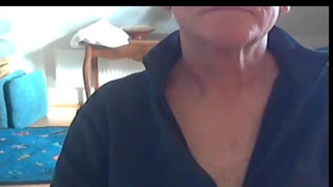 Snapshot of wuki123 chatting on 01.31.25 Wuki online show from 01.31.25