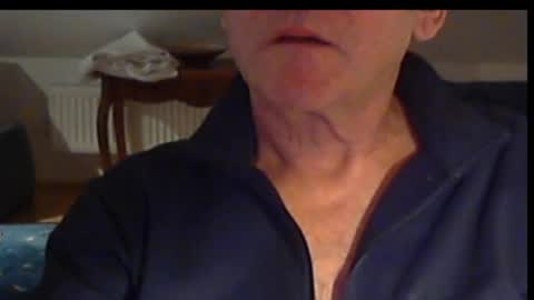 Snapshot of wuki123 chatting on 02.07.25 Wuki online show from 02.07.25