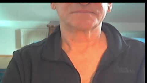 Snapshot of wuki123 chatting on 02.28.25 Wuki online show from 02.28.25