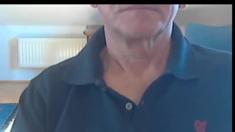 Snapshot of wuki123 chatting on 10.03.25 Wuki online show from 10.03.25