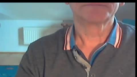 Snapshot of wuki123 chatting on 10.12.25 Wuki online show from 10.12.25