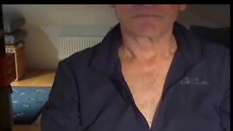 Snapshot of wuki123 chatting on 10.19.25 Wuki online show from 10.19.25