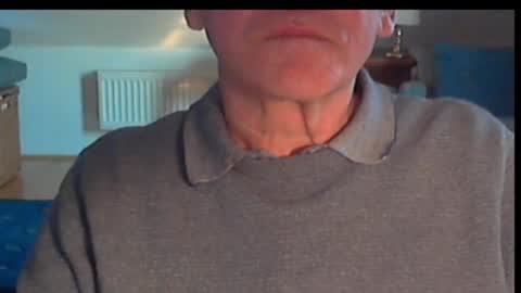 Snapshot of wuki123 chatting on 11.21.25 Wuki online show from 11.21.25