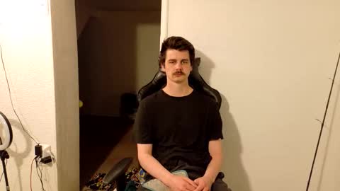 Wyatt online show from 04.21.26