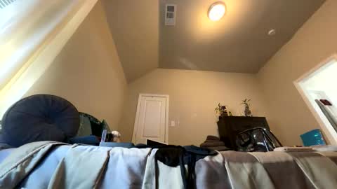 Snapshot of wynterheat chatting on 10.16.25 Wynter Heat online show from 10.16.25