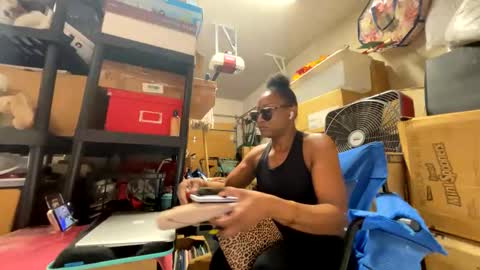 Snapshot of wynterheat chatting on 11.16.25 Wynter Heat online show from 11.16.25